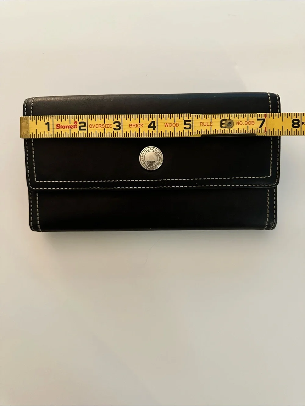 Coach-Branded Black Leather Wallet Pink Interior – Unverified
